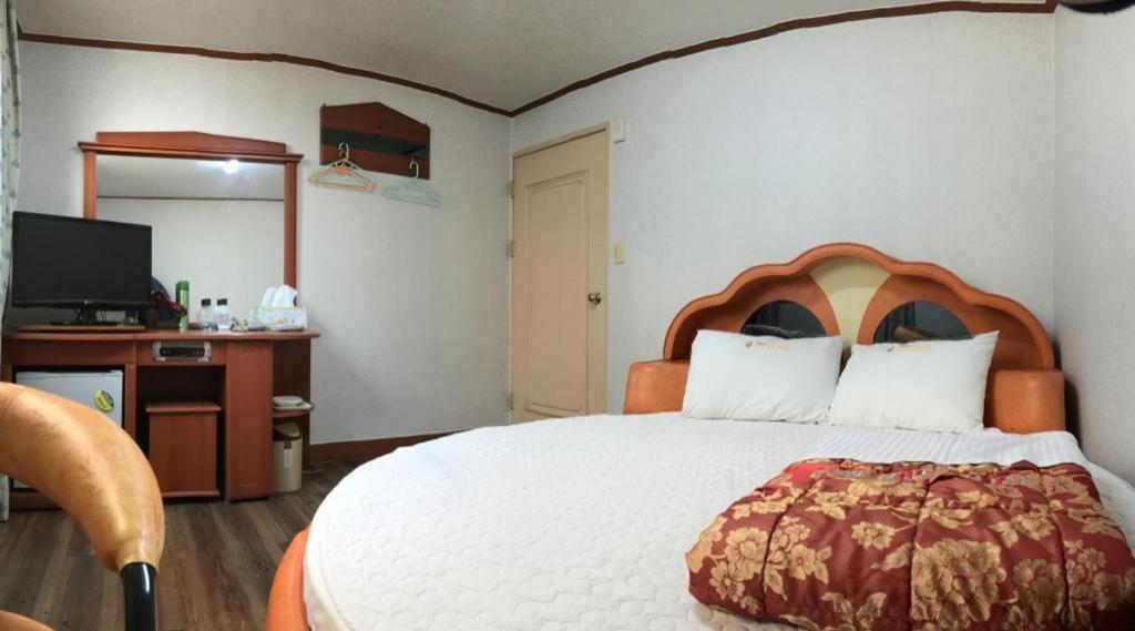 בוסאן J Motel מראה חיצוני תמונה