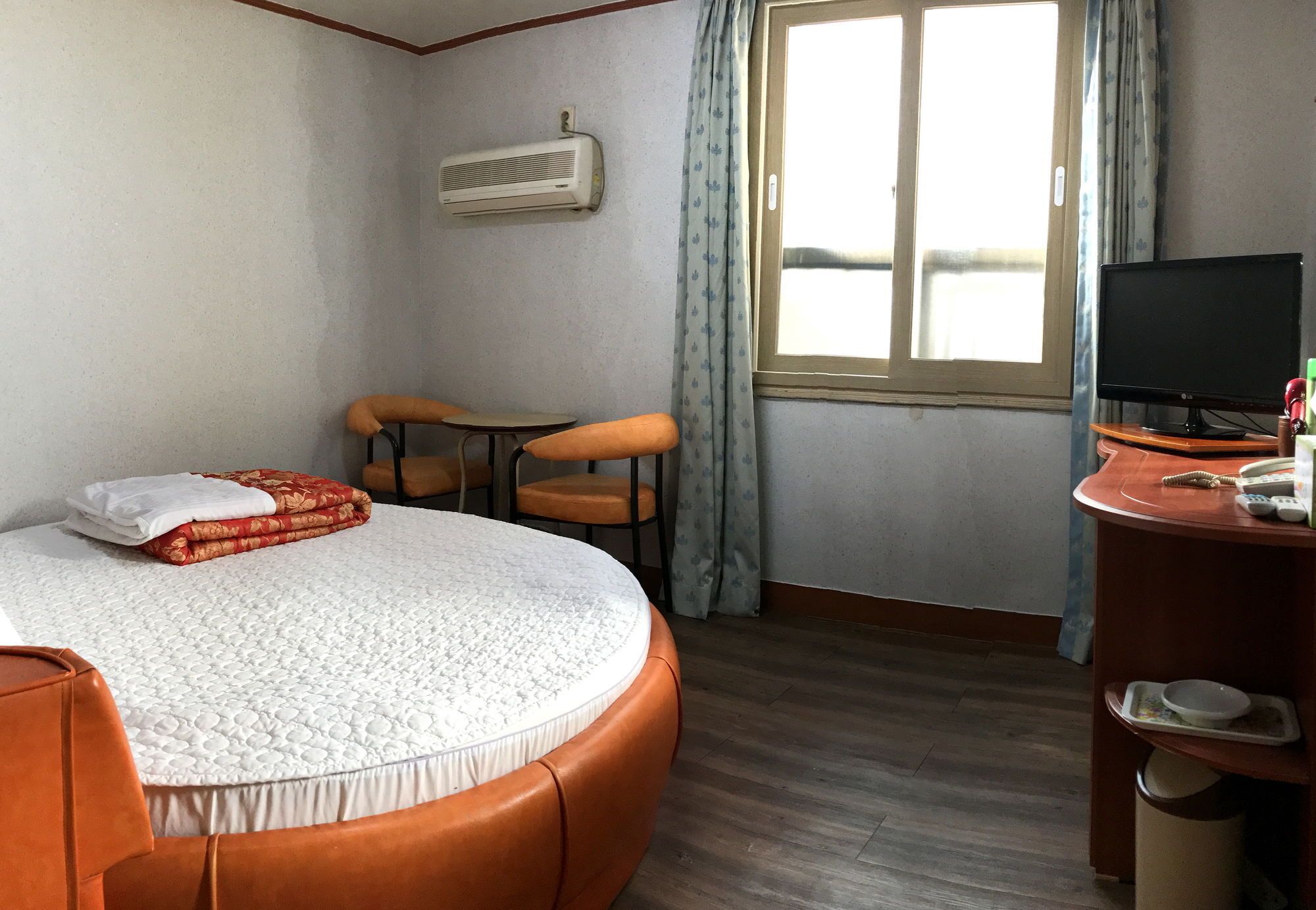 בוסאן J Motel מראה חיצוני תמונה
