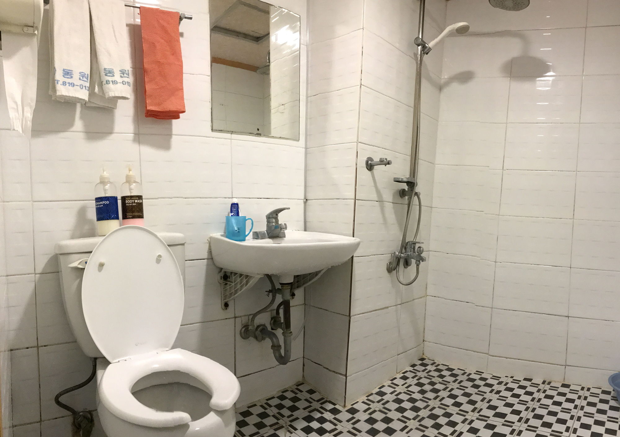 בוסאן J Motel מראה חיצוני תמונה