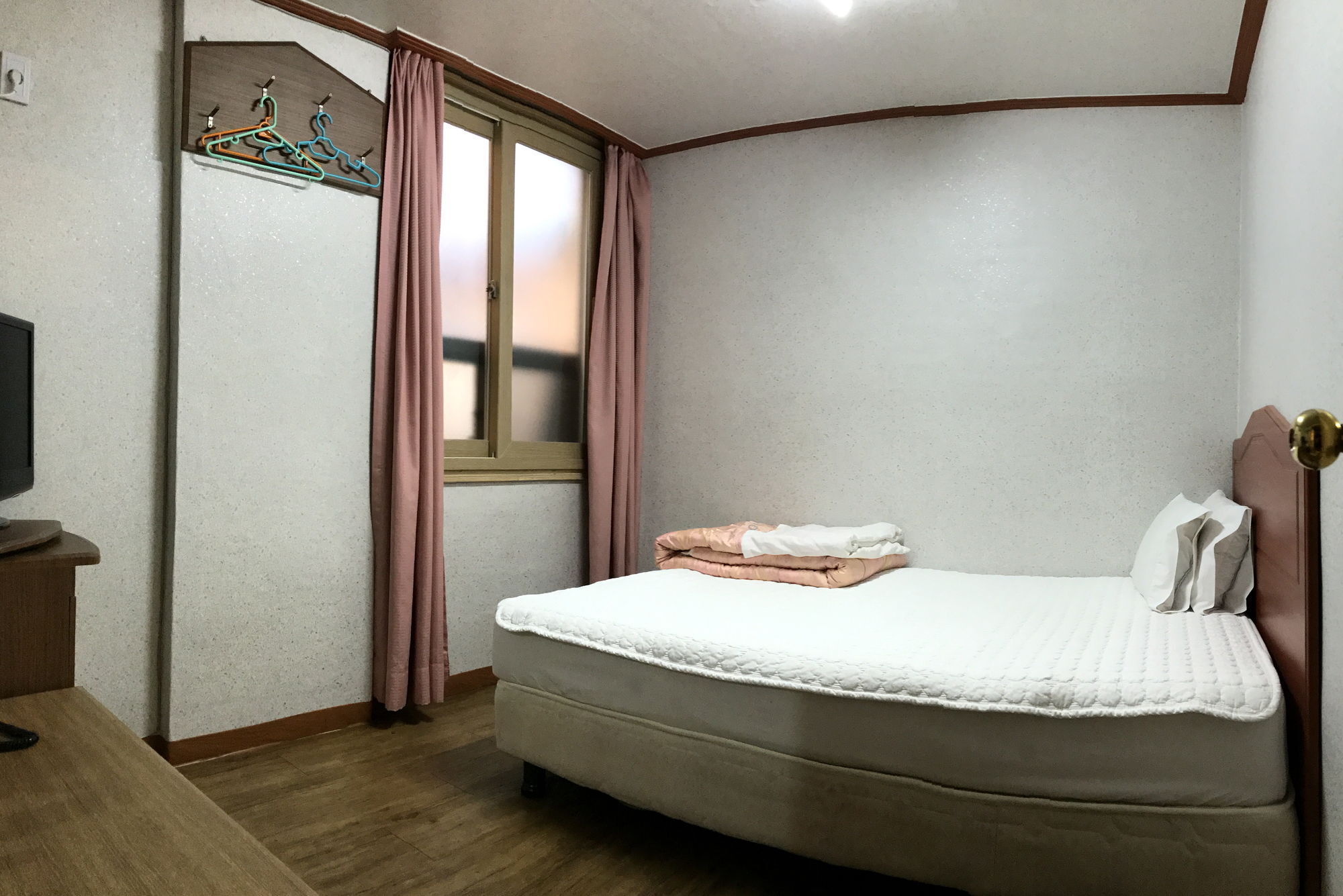 בוסאן J Motel מראה חיצוני תמונה